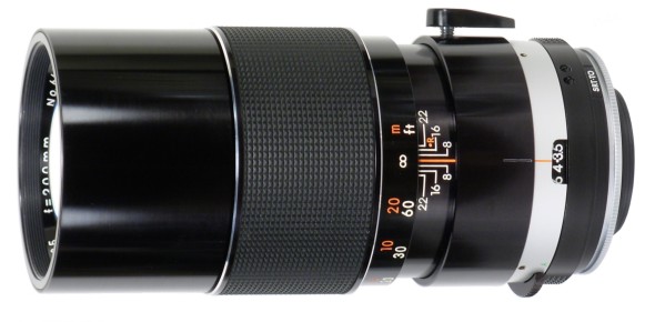 Tamron Adapt-A-Matic 200mm F/3.5 Model 870Au Lens